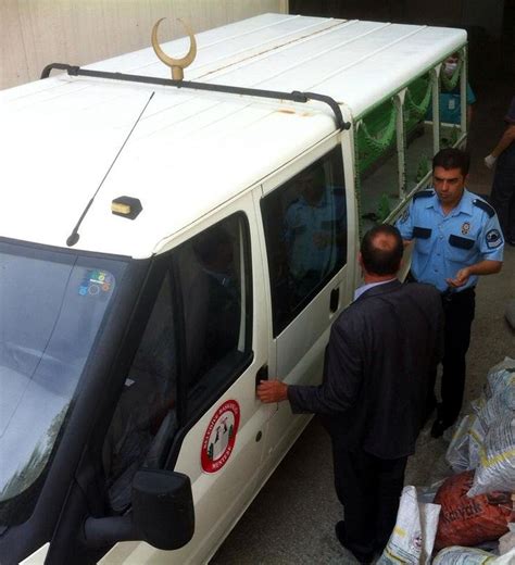 M­u­ğ­l­a­­d­a­ ­t­u­r­i­s­t­l­e­r­i­ ­t­a­ş­ı­y­a­n­ ­m­i­n­i­b­ü­s­ ­d­e­v­r­i­l­d­i­